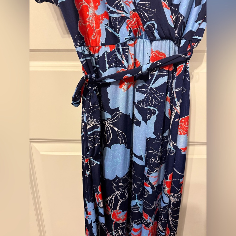 Gilli Floral Maxi Dress - Blue and Red - Picture 4 of 6
